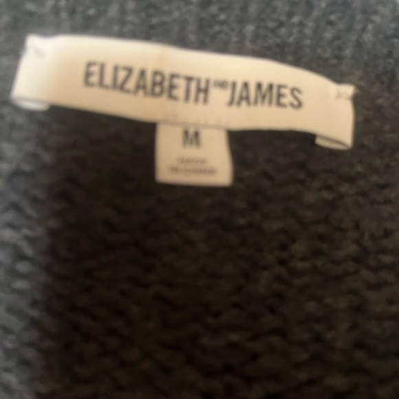 Very unique sweater in gray with ostrich feathers - Picture 6 of 7